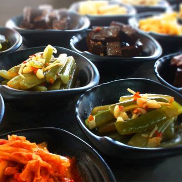 六兩三【私房炒飯 / 招牌鍋燒】