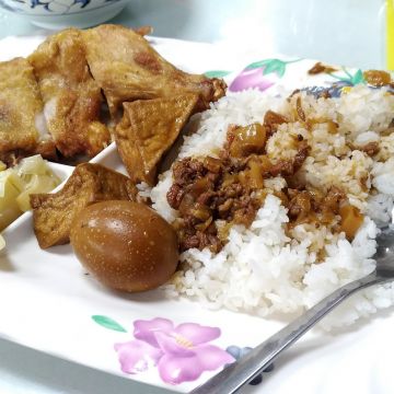 阿財魚翅肉羹（內湖店）