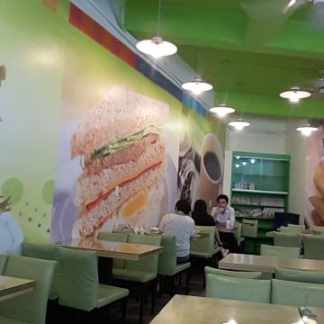 皇室吉利堡（三重店）