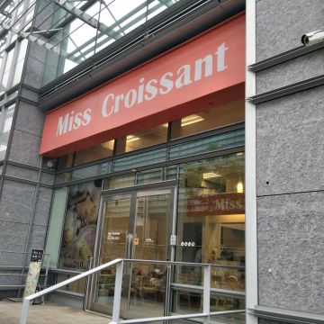 Miss Croissant