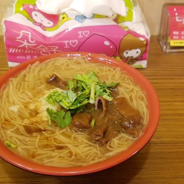 七里香大腸麵線甜不辣