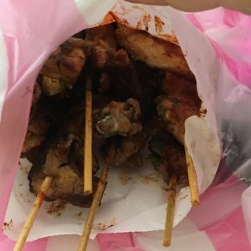 雞頭烤肉鹹酥雞