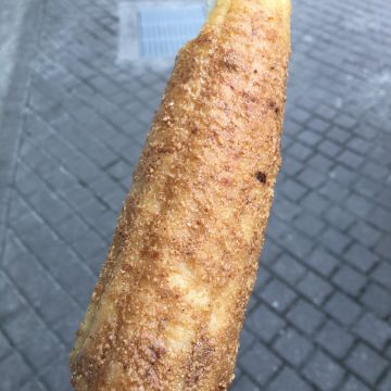 石頭鄉悶烤玉米