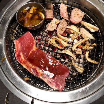 燒肉眾精緻炭火燒肉 台中JMall店