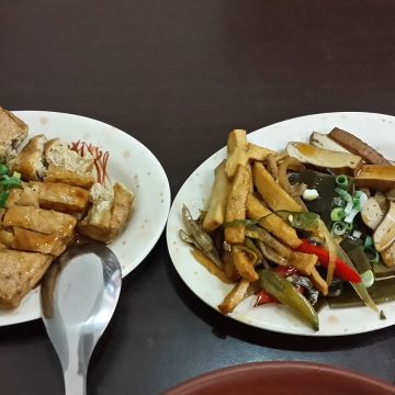 阿助牛肉麵（新店店）