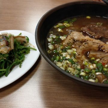 牛道精燉牛肉麵