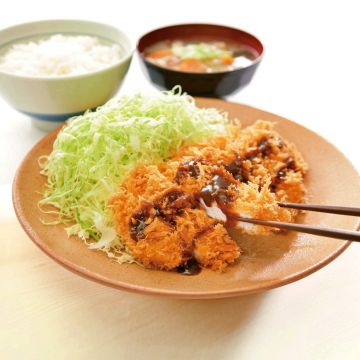 吉豚屋かつや 家樂福重新店