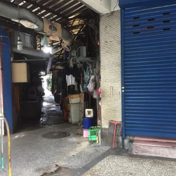 青年海產店