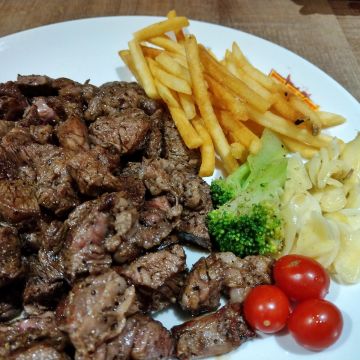 TNT美式炭烤牛排（三重店）