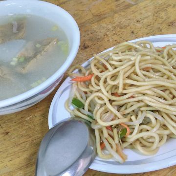 民權路炒麵