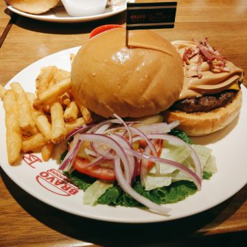 發福廚房 民權店 Bravo Burger