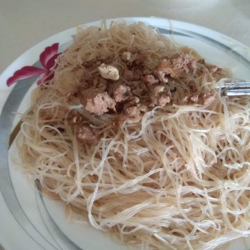 中東街大腸豬血湯