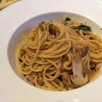 那間披薩 La Pizza