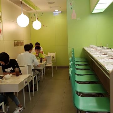 石二鍋 高雄三多店