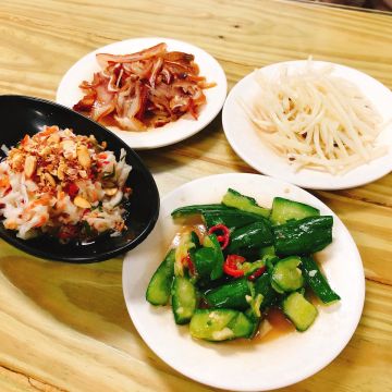 老眷村川味牛肉麵