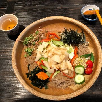 二月半そば 蕎麥麵