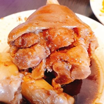 溪湖阿讚豬腳爌肉專賣店