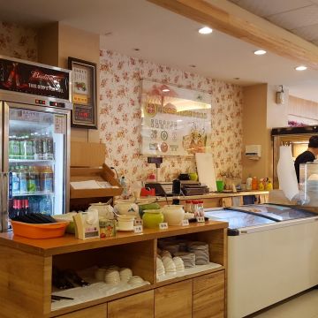 芸彰牧場台灣牛肉專賣店