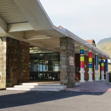 德文古石城咖啡館