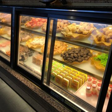 貴族世家 龜山迴龍店