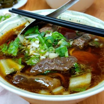 老黃牛肉麵