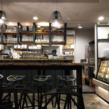 路燈咖啡 Light cafe（內湖店）