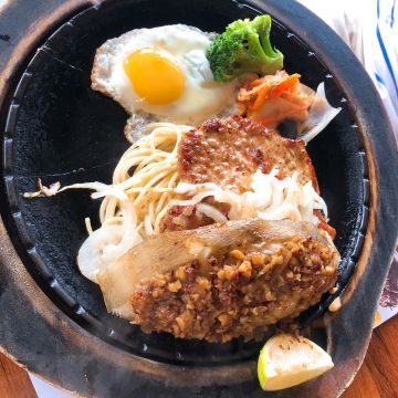 來來牛排館（沙鹿店）