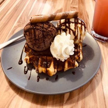 Waffle Please 比利時列日鬆餅（台北大安店）