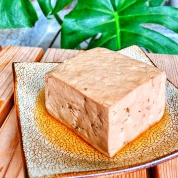 豆腐工房  日作 / 日作豆腐工房。干城