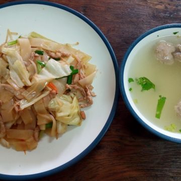 戀戀火車客家粄條專賣