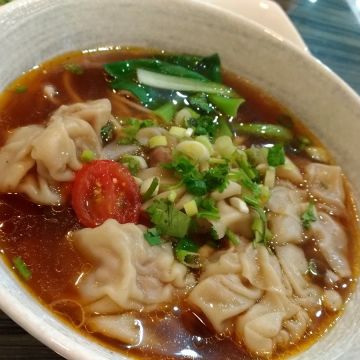 周廚紅燒牛肉麵店