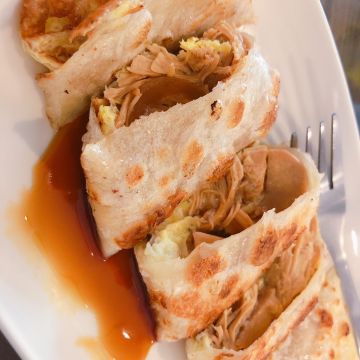 大口吃炭火吐司