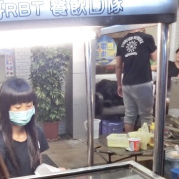 墾丁牧場炸鮮奶（淡水店）