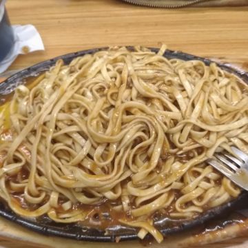 夯地方牛排（南屯店）