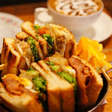 誇張古董咖啡廳