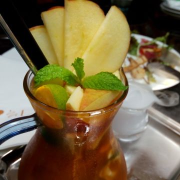 PWF 琴。森林主題餐廳