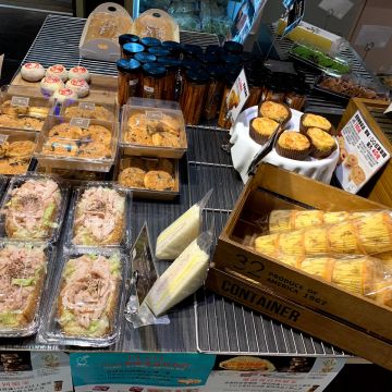 查理布朗  chirle brown（台北中正店）