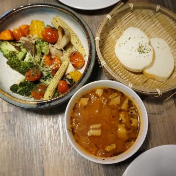小聚餐酒館