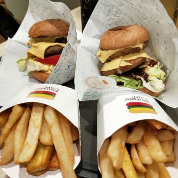 天成大飯店-Burger Lab.