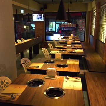 劉震川日韓大食館 台北公館店