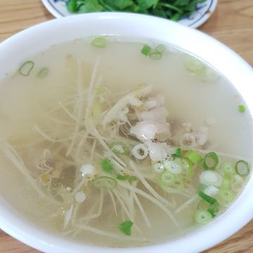 北港伯火雞肉飯 香菇肉焿