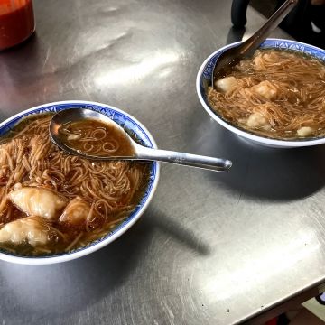 基隆廟口大腸蚵仔麵線