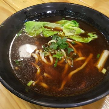 毛彥人秘釀甕滷味