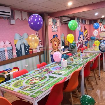 英倫威爾快樂親子城堡餐廳