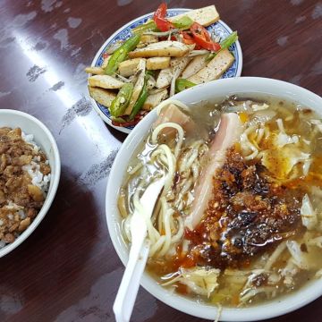 謝謝魷魚羹（淡水店）