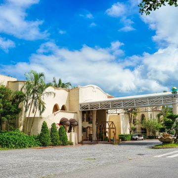 花蓮理想大地渡假飯店-地中海池畔餐廳