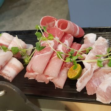 滾吧鍋物 建北店 Qunba