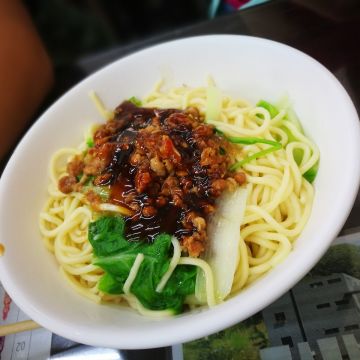巧味牛肉麵（三重店）