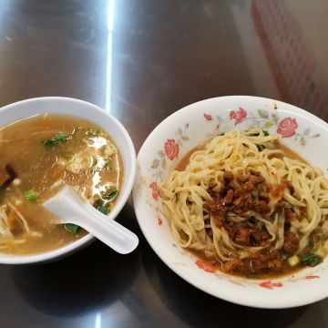 閻家水餃麵食館