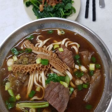 皇家山東牛肉麵